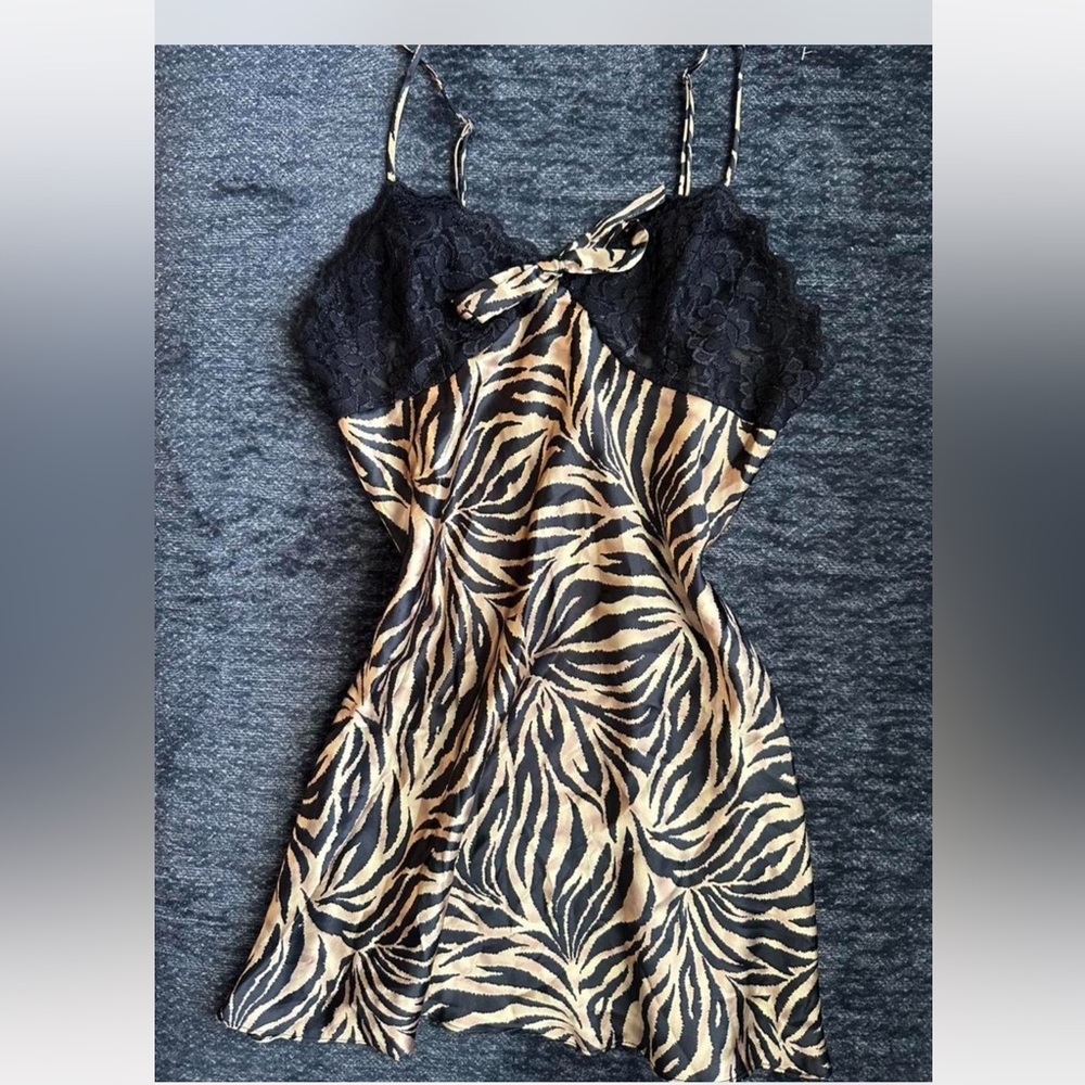 Kathy Ireland zebra print satin slip dress with lace bust